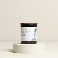 Winter Berry & Frankincense Candle 220g