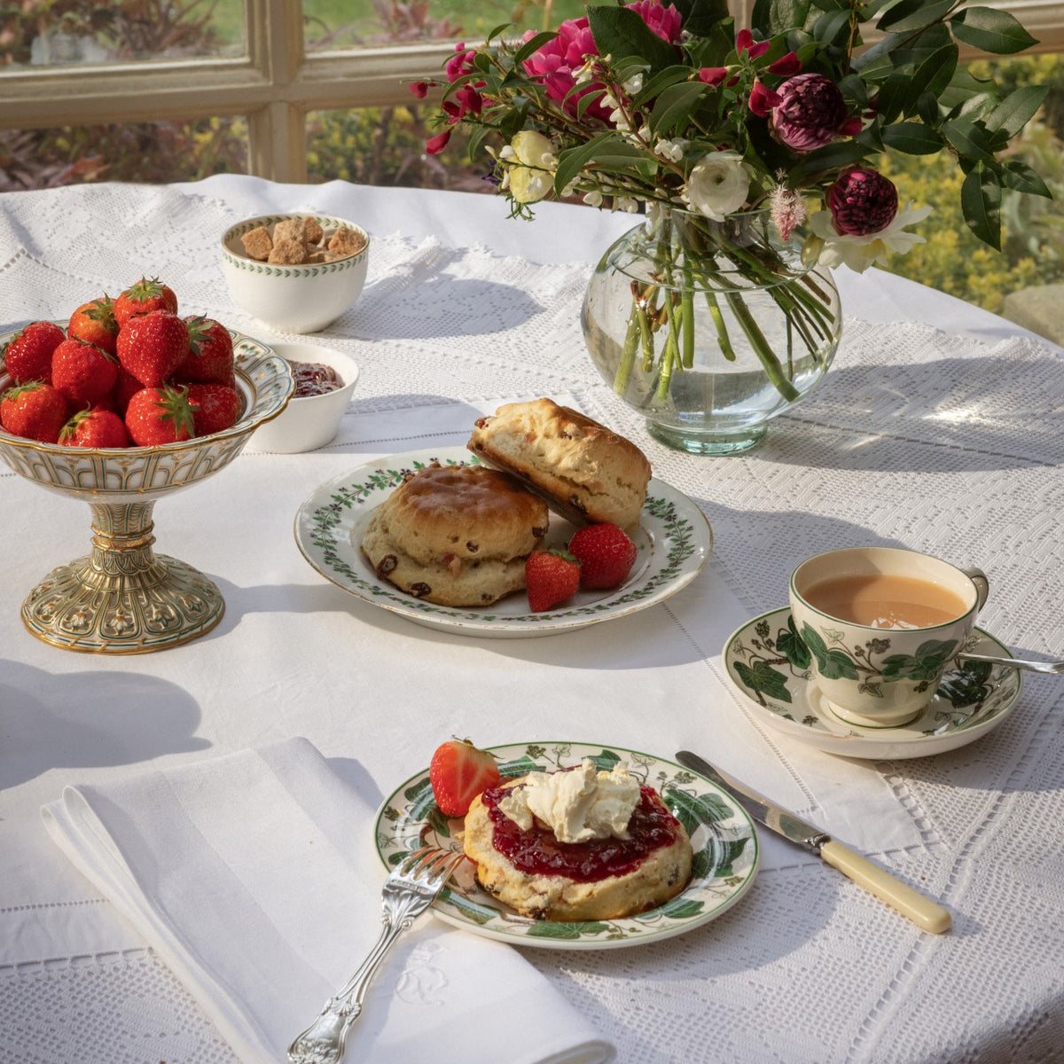 Chatsworth Cream Tea Gift Box | Chatsworth Farm Shop