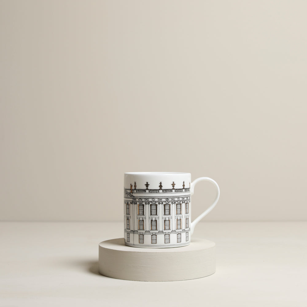 Contemporary Chatsworth mug with gold accents