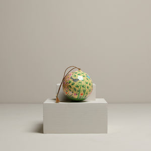 
                  
                    Chinese Wallpaper Bauble- Ivory
                  
                